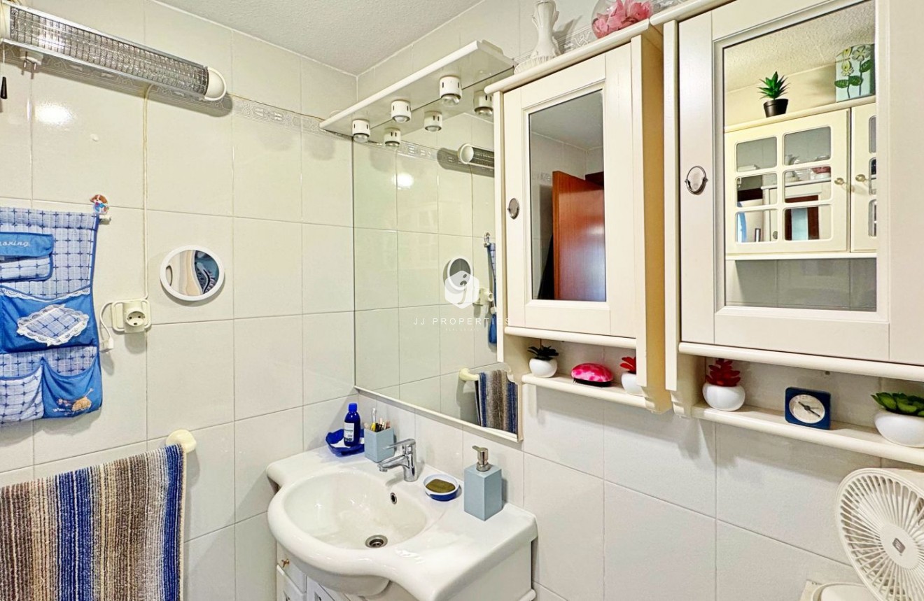 Segunda mano - Apartamento / piso -
Torrevieja - Costa Blanca