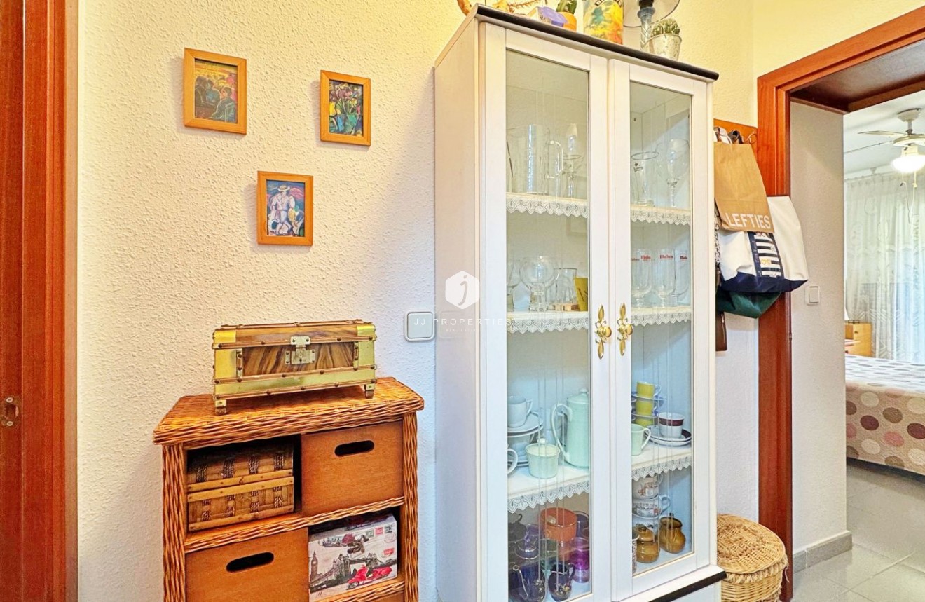 Segunda mano - Apartamento / piso -
Torrevieja - Costa Blanca