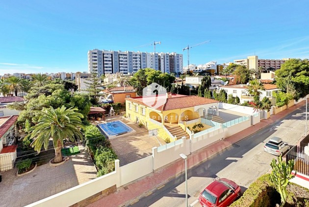 Segunda mano - Apartamento / piso -
Torrevieja - Costa Blanca