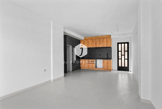 Tweedehands - Appartement / flat -
San Miguel de Salinas - Inland