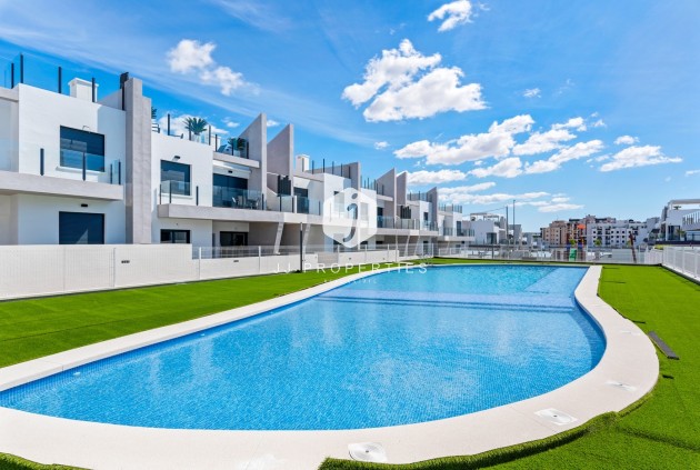 Z drugiej ręki - Mieszkanie w bloku -
San Miguel de Salinas - Inland