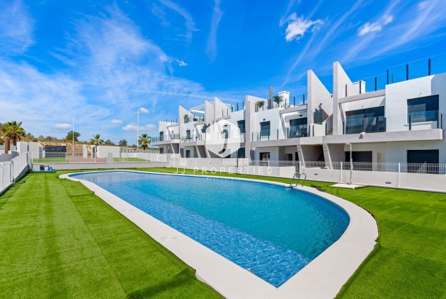 Z drugiej ręki - Mieszkanie w bloku -
San Miguel de Salinas - Inland