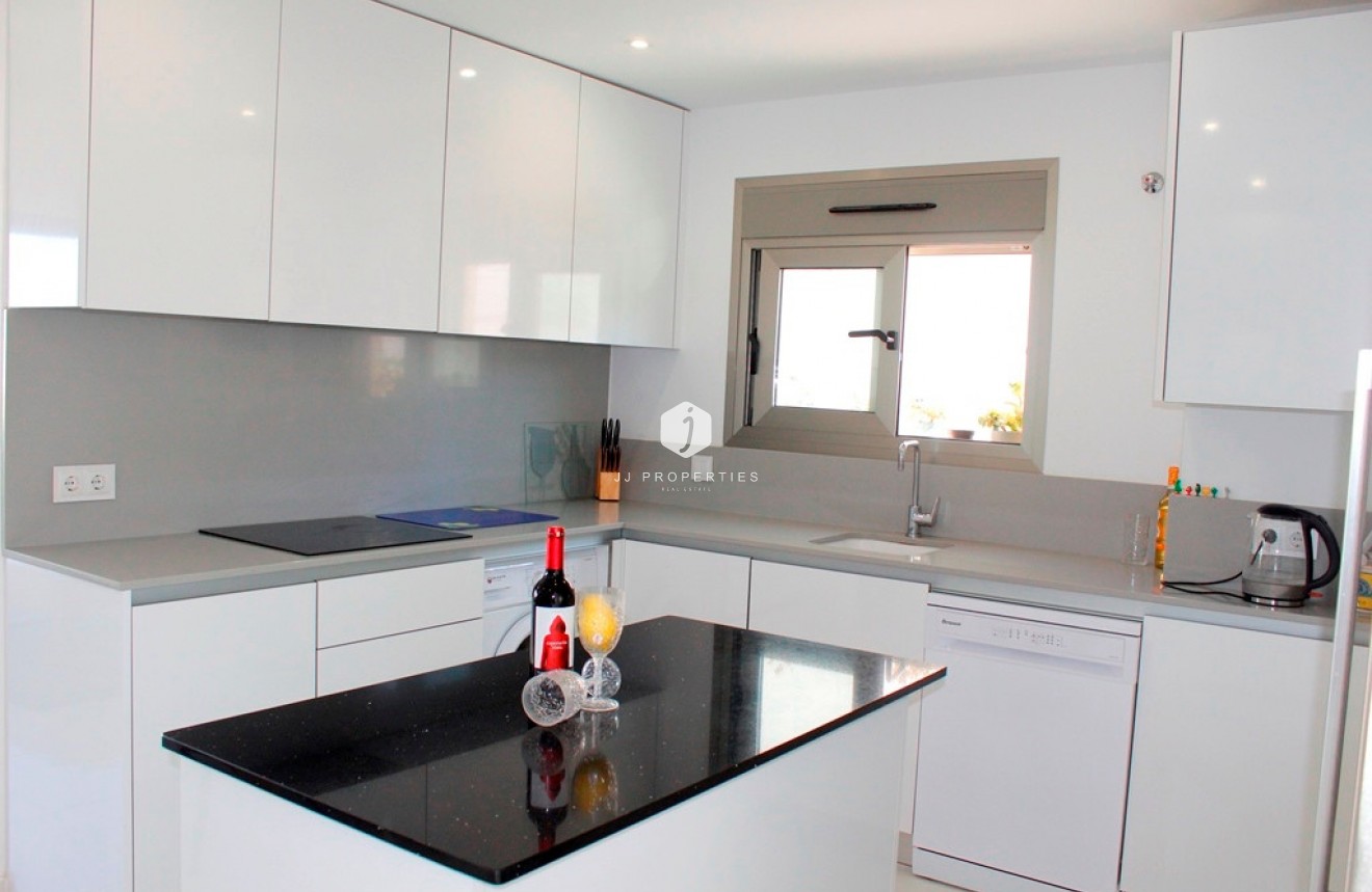 Z drugiej ręki - Villa -
San Miguel de Salinas - Inland