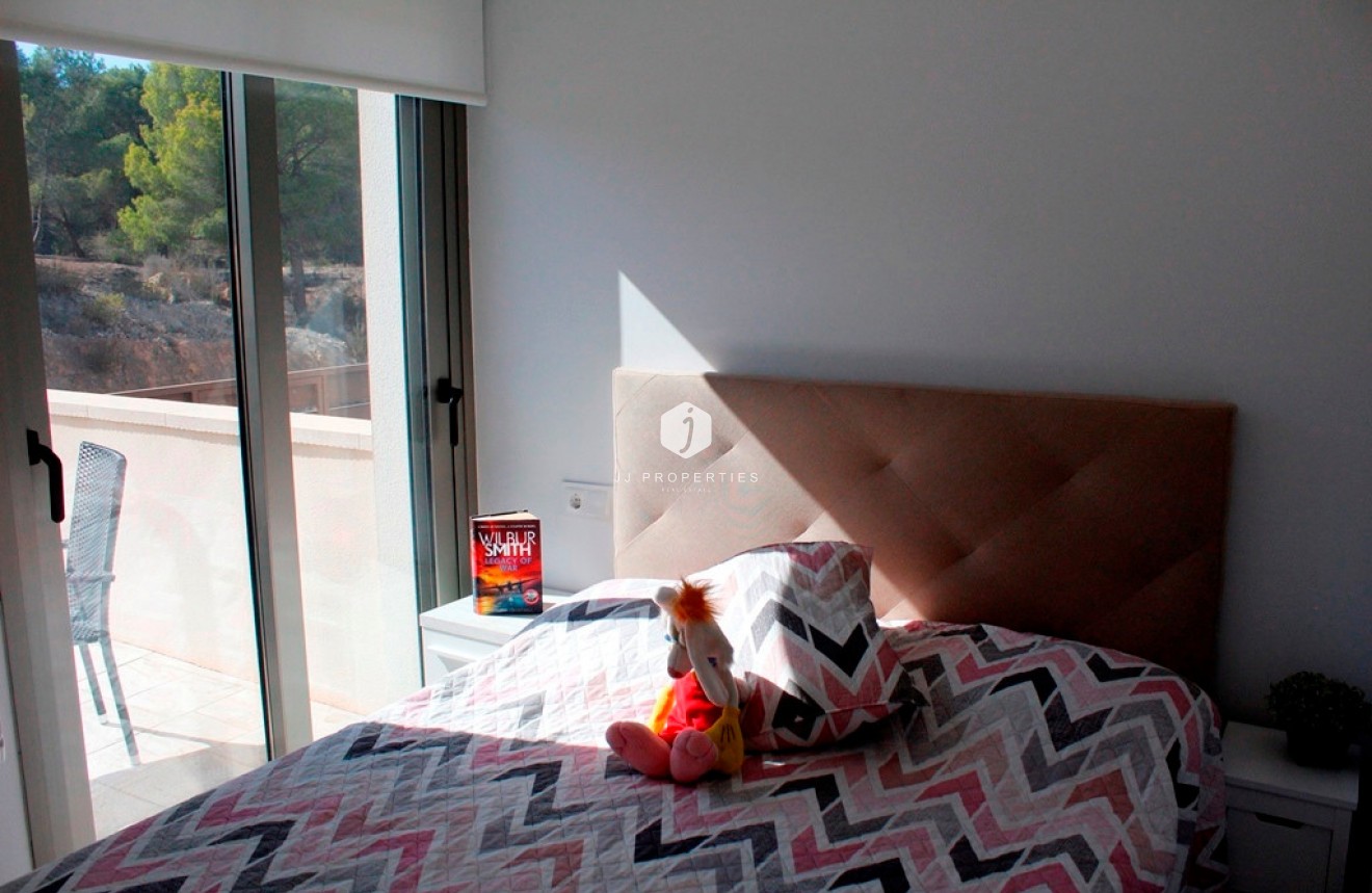 Z drugiej ręki - Villa -
San Miguel de Salinas - Inland