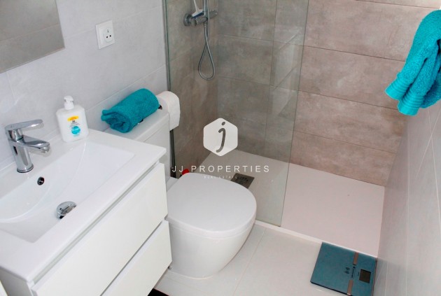 Z drugiej ręki - Villa -
San Miguel de Salinas - Inland