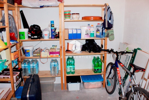 Z drugiej ręki - Daszek -
Orihuela Costa - Costa Blanca