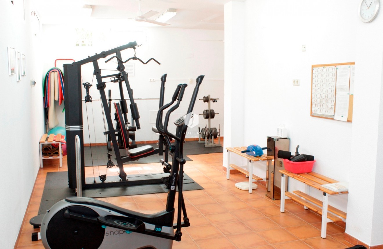 Z drugiej ręki - Daszek -
Orihuela Costa - Costa Blanca