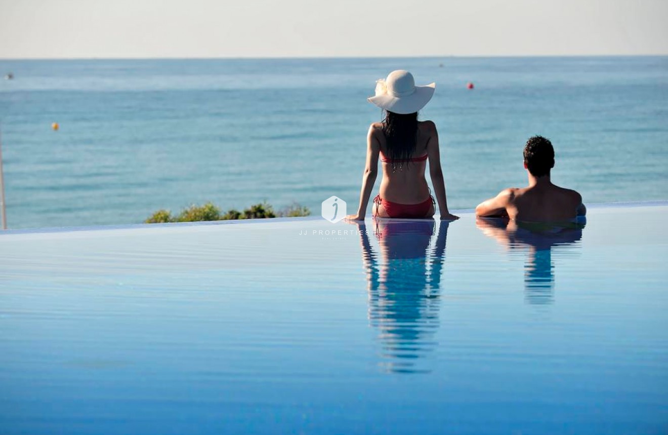 Z drugiej ręki - Daszek -
Orihuela Costa - Costa Blanca