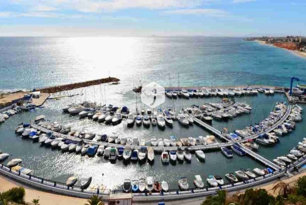 Z drugiej ręki - Mieszkanie w bloku -
Orihuela Costa - Costa Blanca