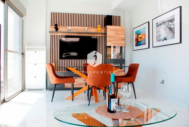 Z drugiej ręki - Villa -
Orihuela Costa - Costa Blanca