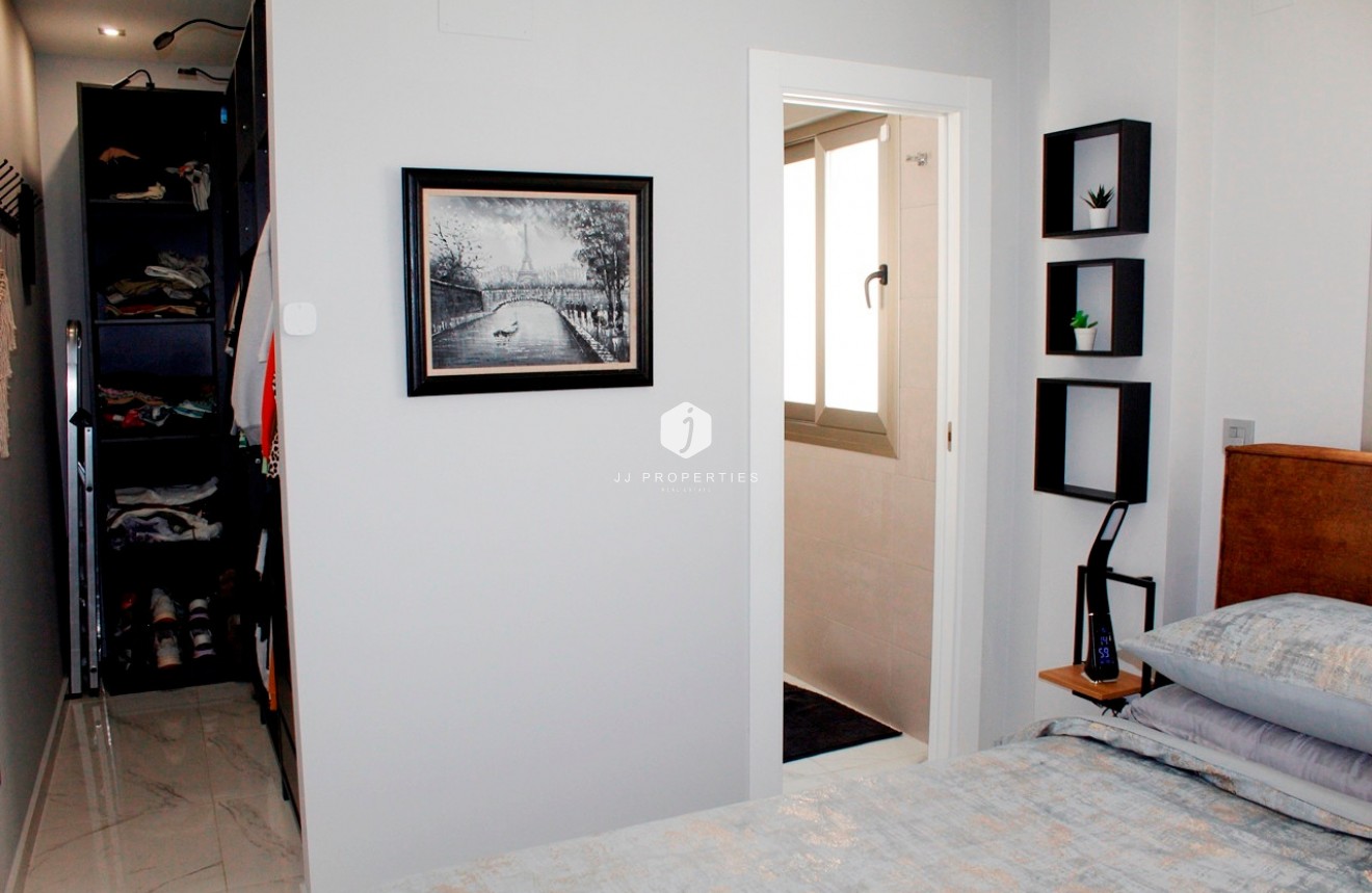 Z drugiej ręki - Villa -
Orihuela Costa - Costa Blanca