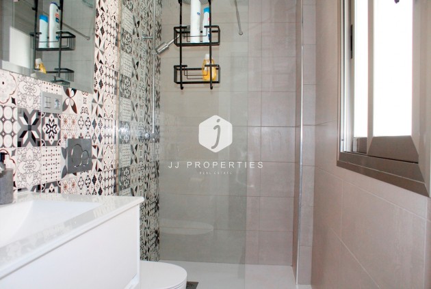 Z drugiej ręki - Villa -
Orihuela Costa - Costa Blanca