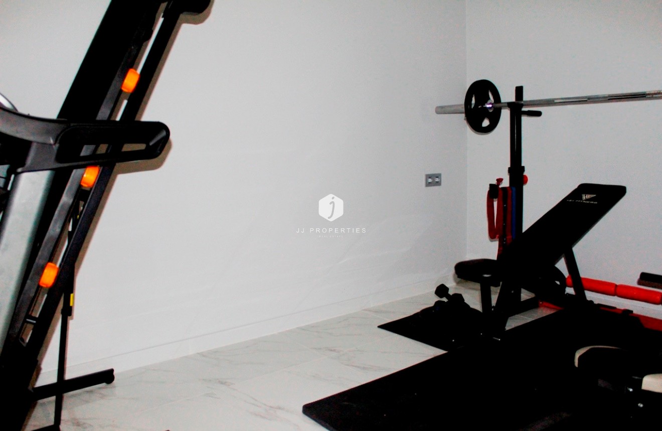 Z drugiej ręki - Villa -
Orihuela Costa - Costa Blanca