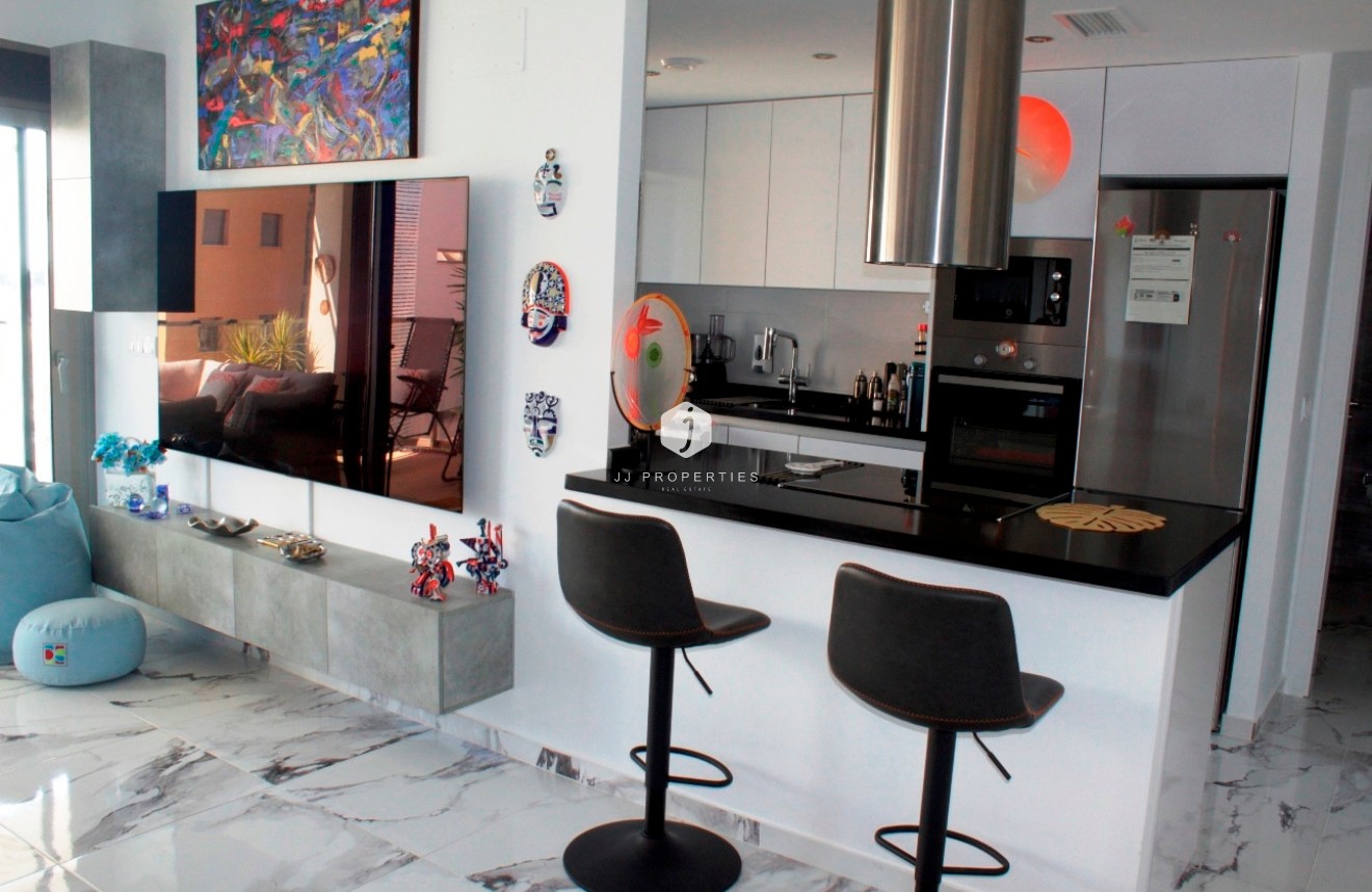 Z drugiej ręki - Mieszkanie w bloku -
Orihuela Costa - Costa Blanca