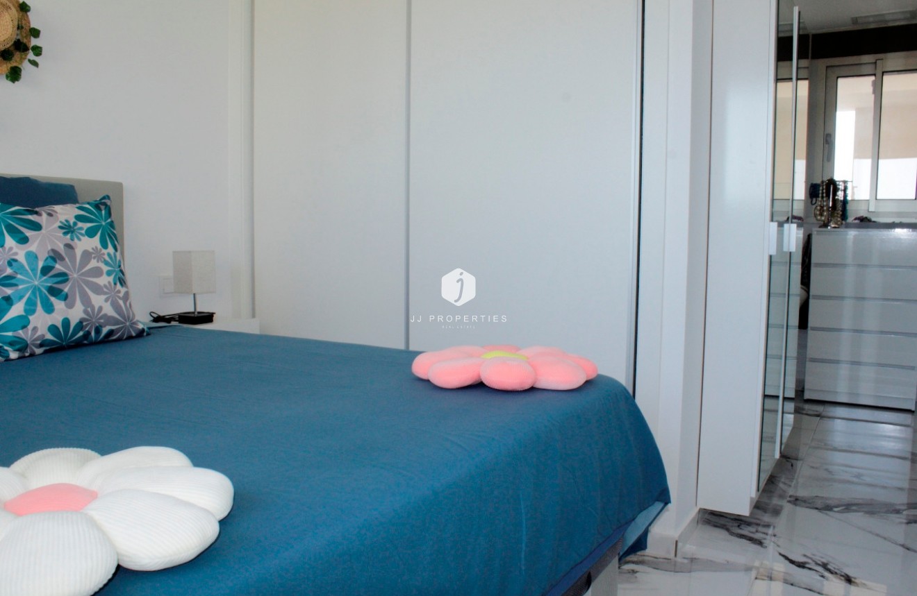 Z drugiej ręki - Mieszkanie w bloku -
Orihuela Costa - Costa Blanca