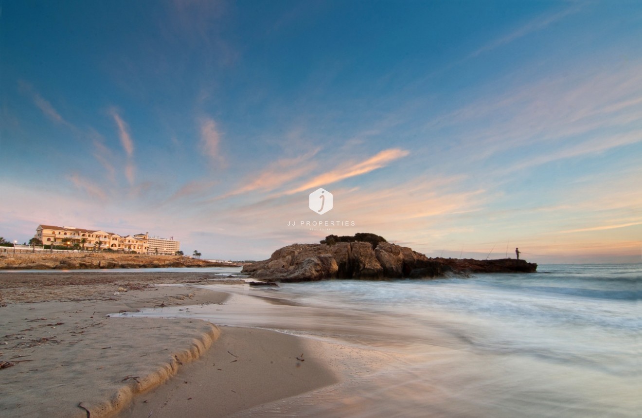 Z drugiej ręki - Mieszkanie w bloku -
Orihuela Costa - Costa Blanca