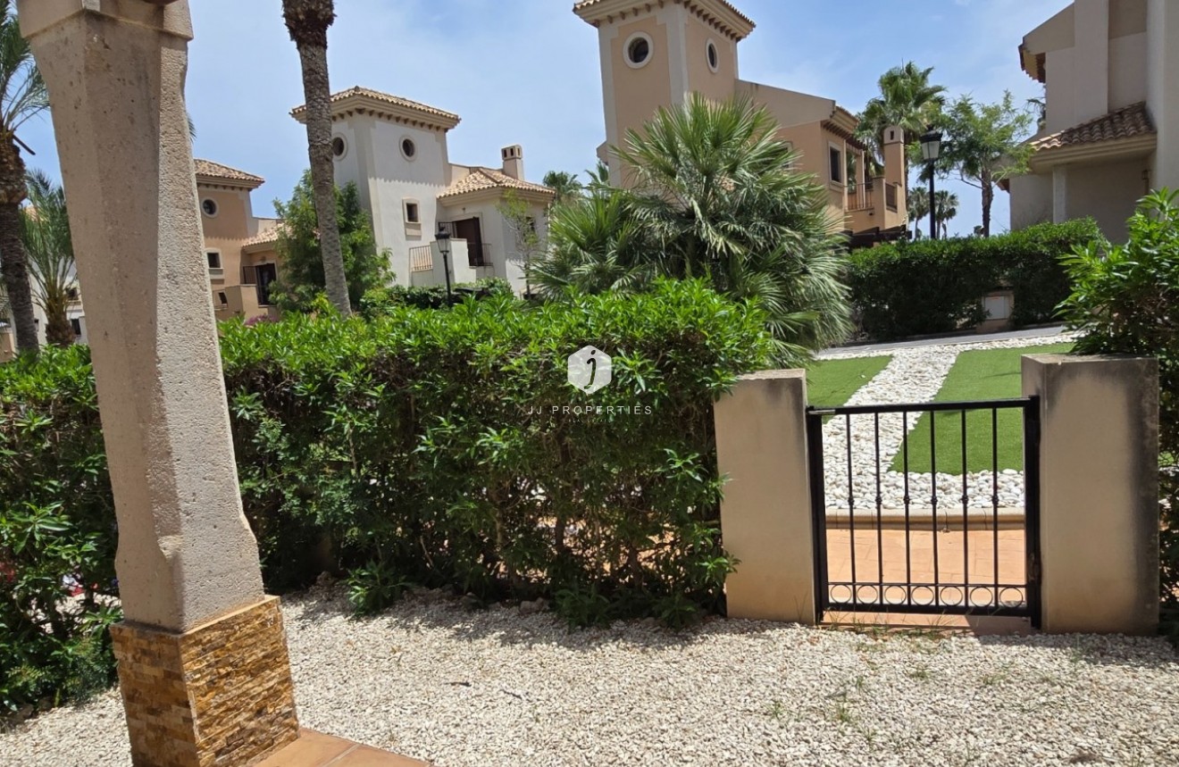 Z drugiej ręki - Villa -
Algorfa - Inland