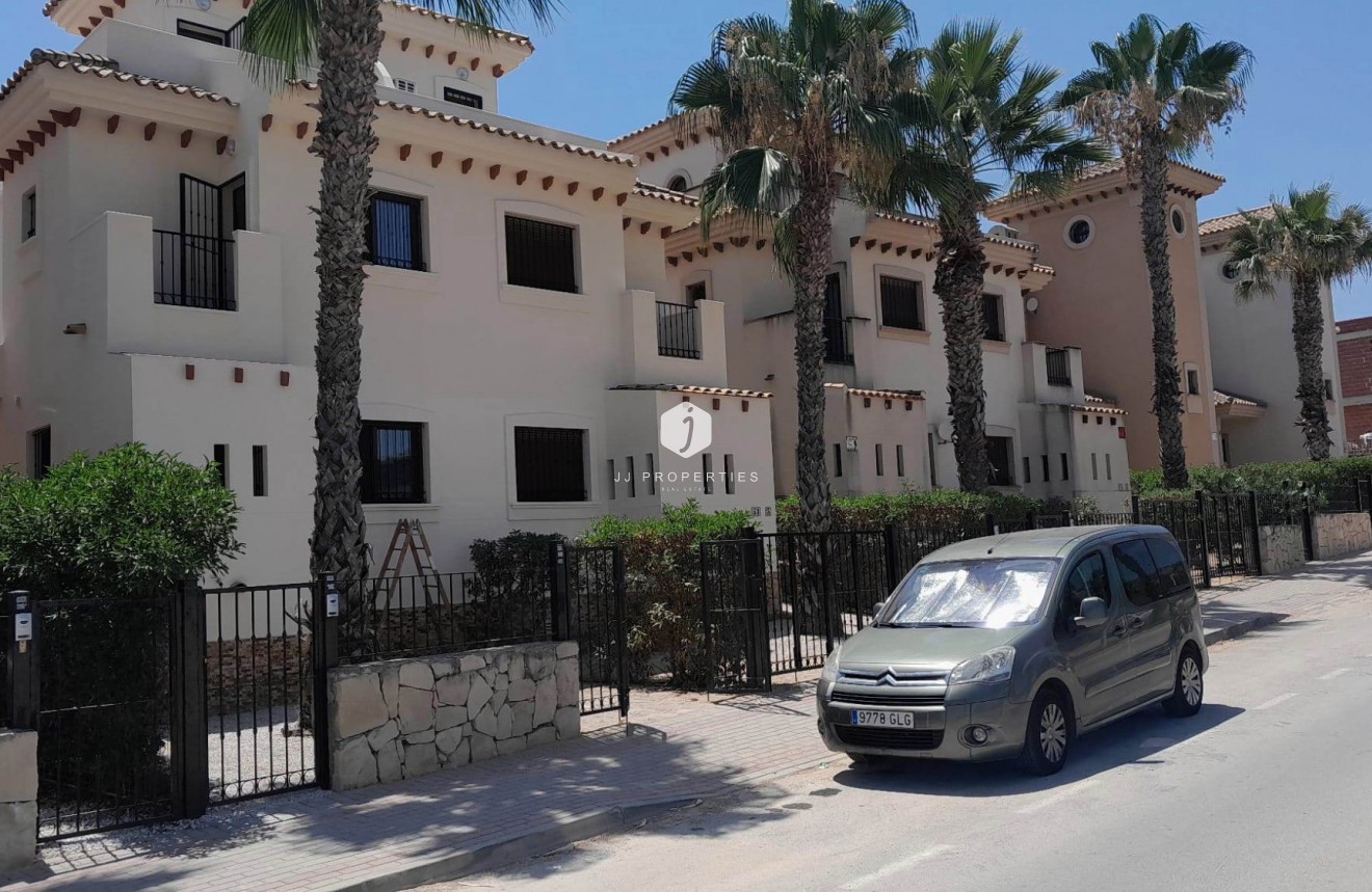 Z drugiej ręki - Villa -
Algorfa - Inland