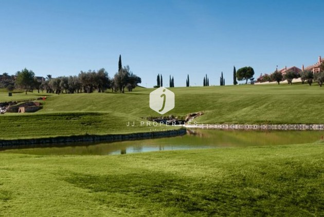 Z drugiej ręki - Villa -
Algorfa - Inland