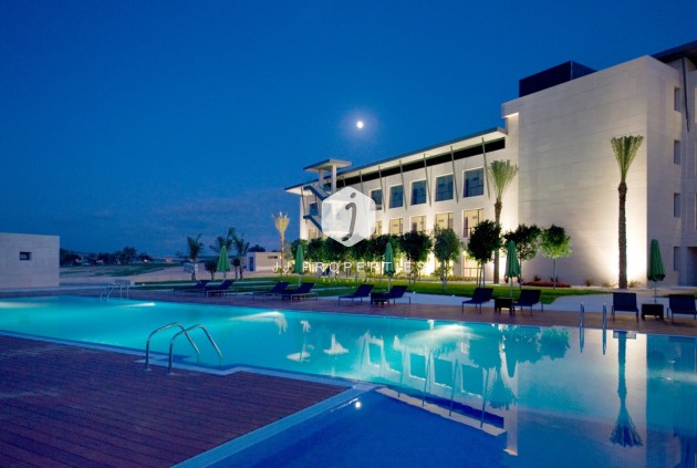 Z drugiej ręki - Villa -
Algorfa - Inland