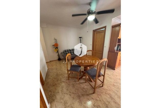 Tweedehands - Appartement / flat -
Torrevieja - Habaneras