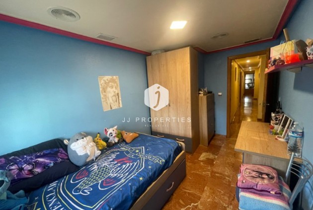 Z drugiej ręki - Mieszkanie w bloku -
Torrevieja - Costa Blanca