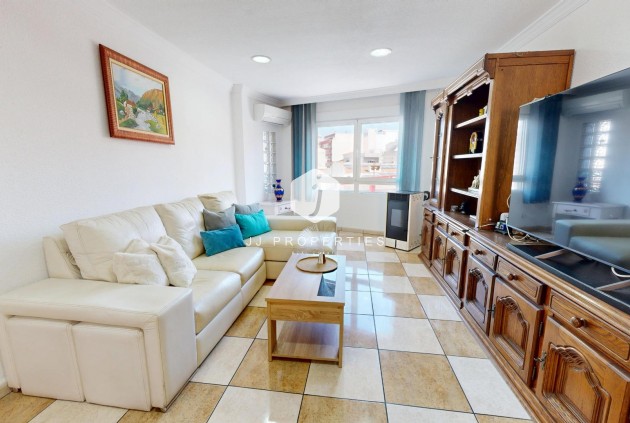 Z drugiej ręki - Mieszkanie w bloku -
Torrevieja - Puerto Deportivo Marina Salinas