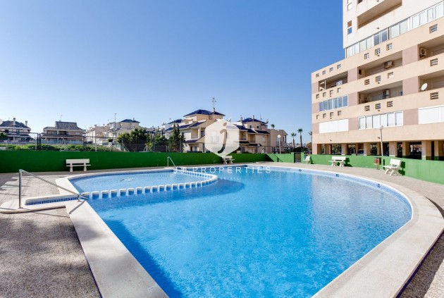 Z drugiej ręki - Mieszkanie w bloku -
Torrevieja - La veleta