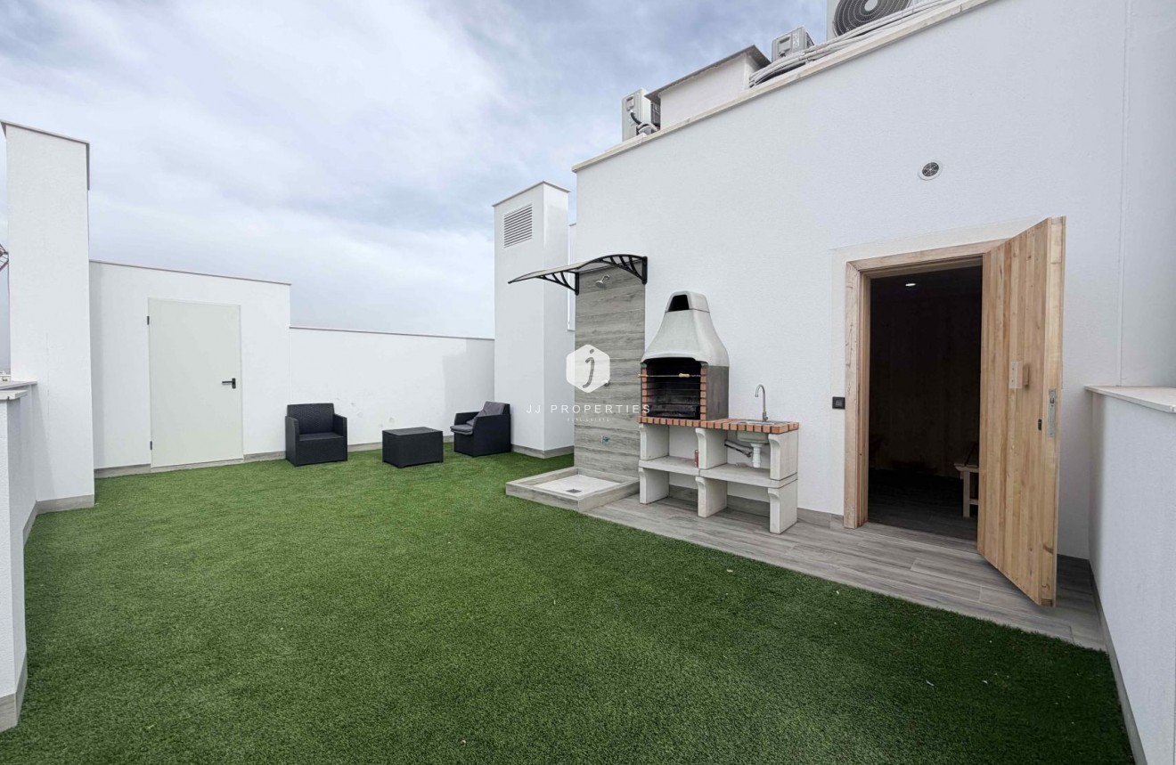 Z drugiej ręki - Mieszkanie w bloku -
Torrevieja - Costa Blanca