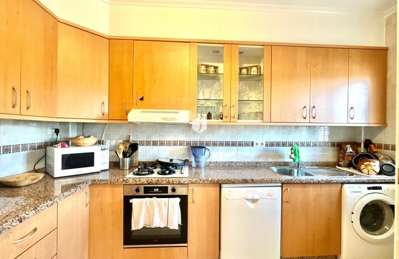 Z drugiej ręki - Villa -
Bigastro - Comunidad Valenciana