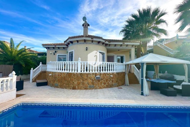 Z drugiej ręki - Villa -
Bigastro - Comunidad Valenciana