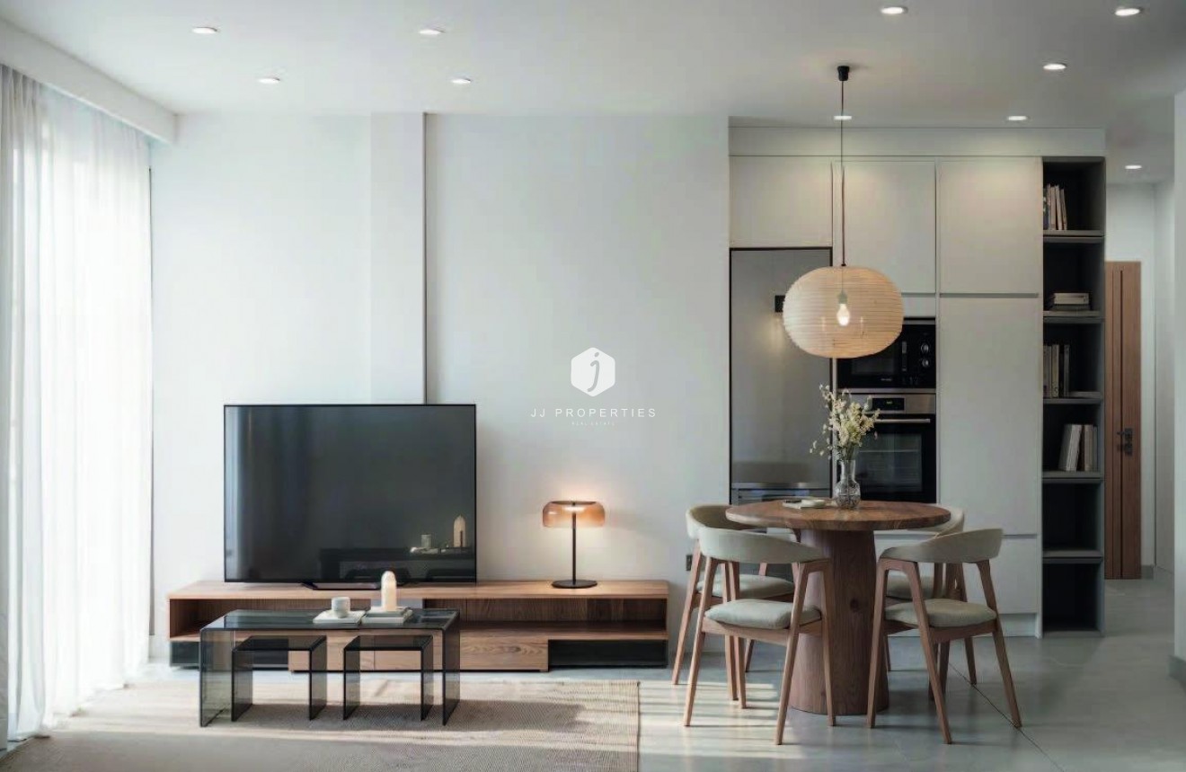 Nowy budynek - Daszek -
Torrevieja - Playa de El Cura