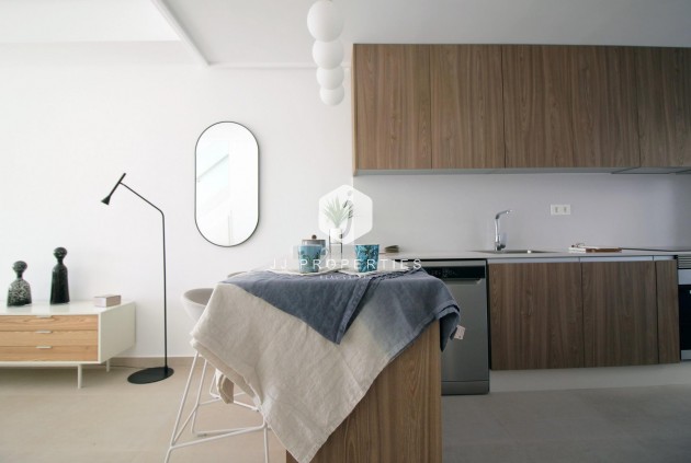 Nowy budynek - Szalet -
Pilar de la Horadada - El Pilar de la Horadada