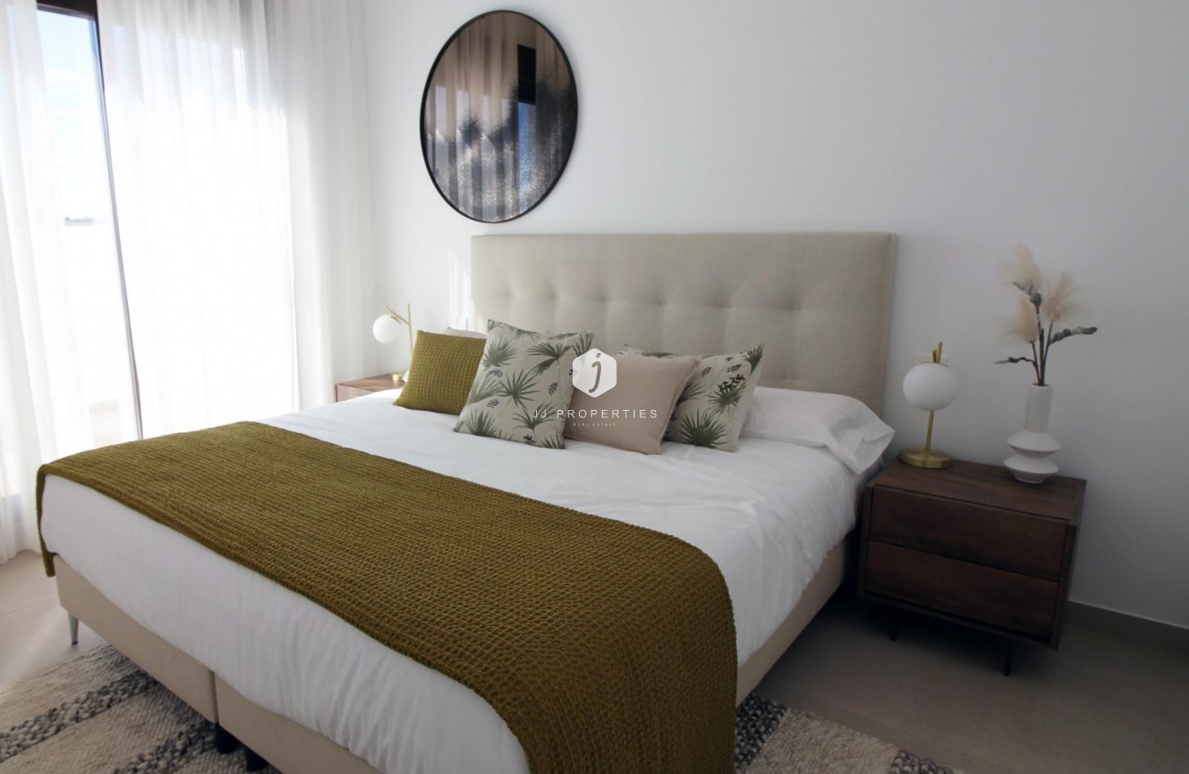 Nowy budynek - Szalet -
Pilar de la Horadada - El Pilar de la Horadada