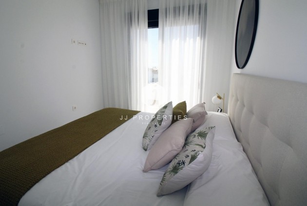 Nowy budynek - Szalet -
Pilar de la Horadada - El Pilar de la Horadada