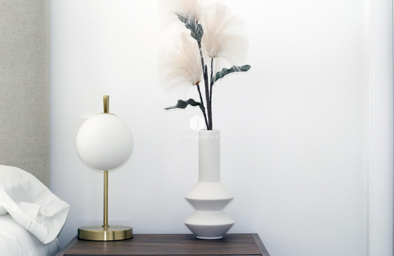 Nowy budynek - Szalet -
Pilar de la Horadada - El Pilar de la Horadada