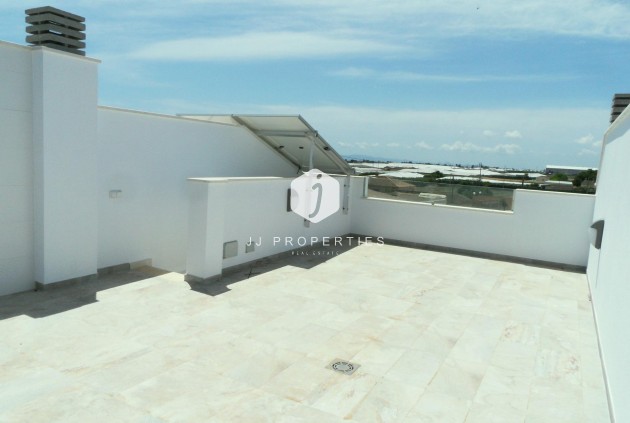 Nowy budynek - Szalet -
Pilar de la Horadada - El Pilar de la Horadada