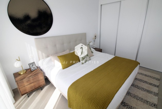 Nowy budynek - Szalet -
Pilar de la Horadada - El Pilar de la Horadada