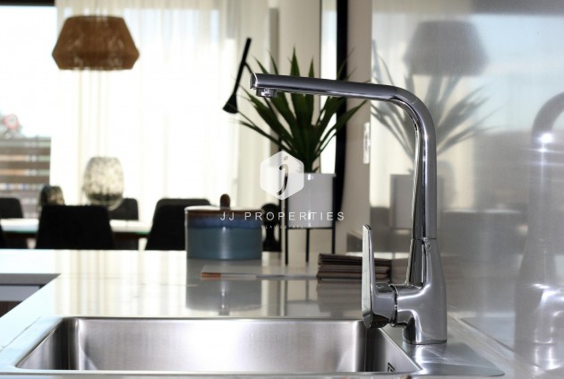 Nowy budynek - Szalet -
Pilar de la Horadada - El Pilar de la Horadada