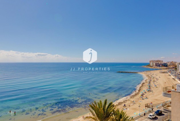 Z drugiej ręki - Villa -
Torrevieja - Calas blanca