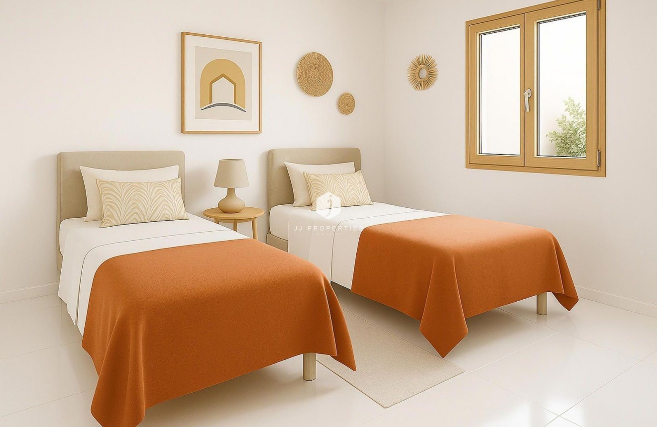 Z drugiej ręki - Szalet -
Torrevieja - La siesta