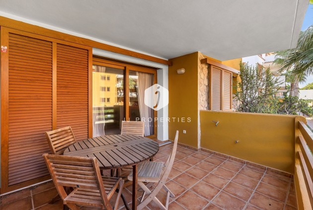 Z drugiej ręki - Mieszkanie w bloku -
Torrevieja - Punta prima