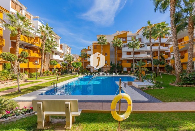 Z drugiej ręki - Mieszkanie w bloku -
Torrevieja - Punta prima