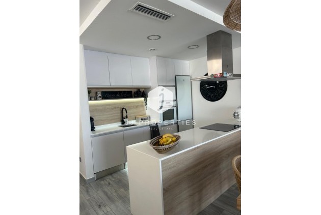 Z drugiej ręki - Villa -
Daya Vieja - Costa Blanca