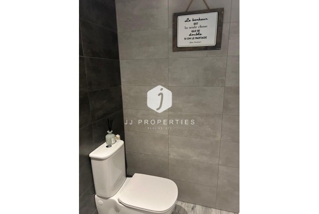 Z drugiej ręki - Villa -
Daya Vieja - Costa Blanca