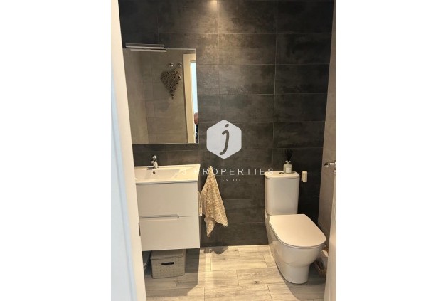 Z drugiej ręki - Villa -
Daya Vieja - Costa Blanca