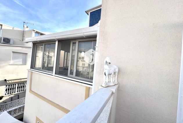 Z drugiej ręki - Szalet -
Orihuela Costa - Playa Flamenca