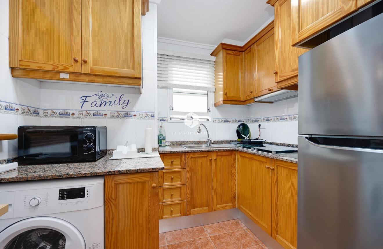 Tweedehands - Appartement / flat -
Guardamar del Segura - Pueblo