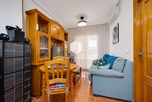 Tweedehands - Appartement / flat -
Guardamar del Segura - Pueblo