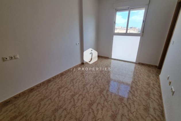 Tweedehands - Chalet -
Orihuela Costa - Villamartín-las Filipinas